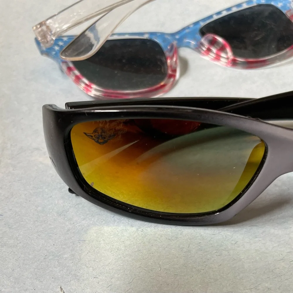 EUC Disney + Star Wars + More Kids Oval Sunglasses (Set of 4)